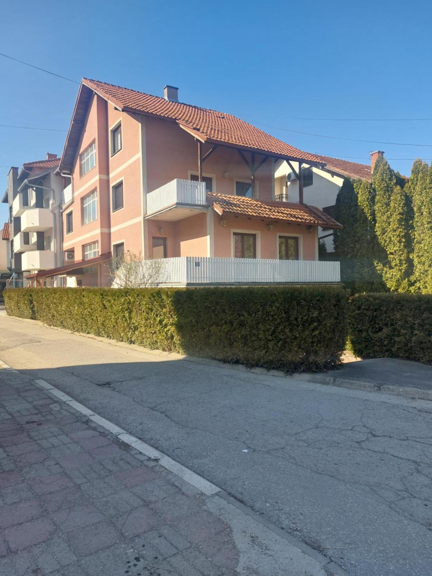Apartman Andrijana 1 Soko Banja Exterior photo